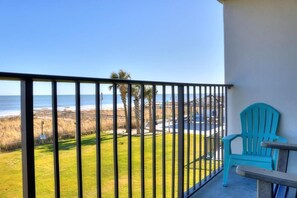 Property grounds - Enjoy oceanfront views from this 1-bedroom condo at Carolina Beach, perfect for 4! (Carolina Beach)