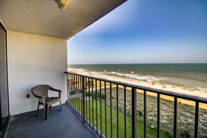 Property grounds - Oceanfront bliss awaits at 0506 Seaside Escape in Carolina Beach! (Carolina Beach)