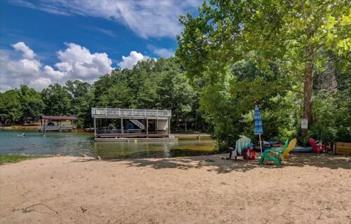 Lazy Bear at SML -Sleeps 6, Dock, Beach, Pool, Patio, Golf, View