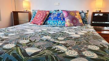 1 bedroom, iron/ironing board, free WiFi, bed sheets