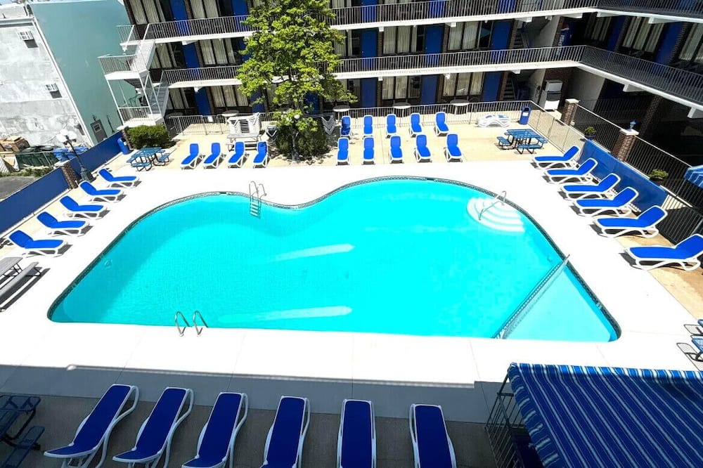 Brittany Motel