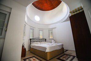 Villa, 2 Schlafzimmer (Bella 2) | 2 Schlafzimmer, hochwertige Bettwaren, Schreibtisch