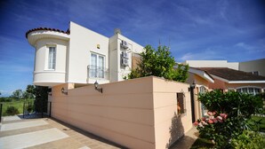 Property entrance - Çınar Villas (Serik)