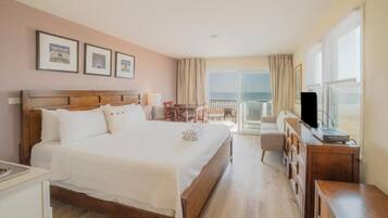 Oceanfront Room 1 King Bed | Desk, laptop workspace, blackout drapes, iron/ironing board