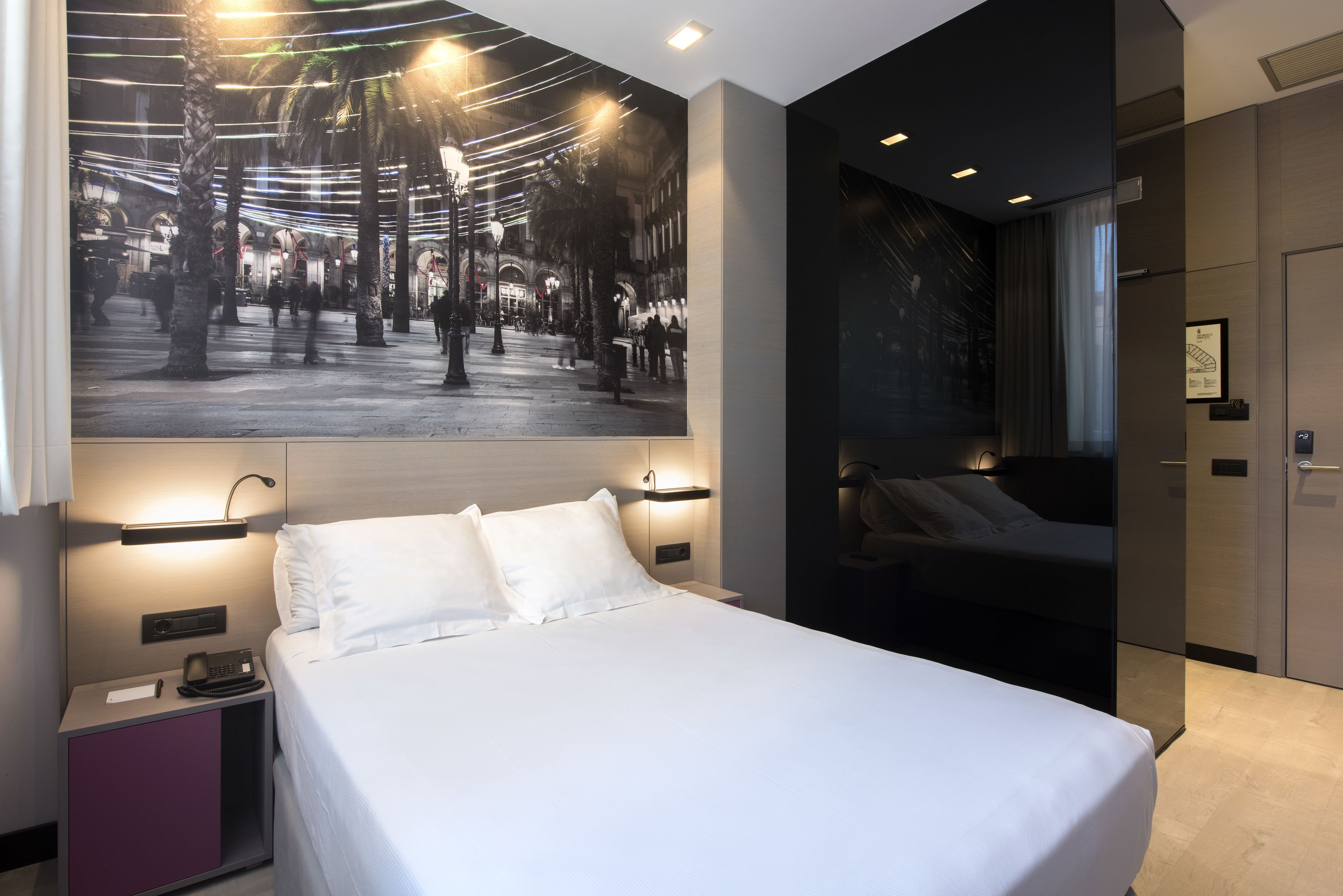 standard double room single use | 1 bedroom, minibar, in-room safe, desk