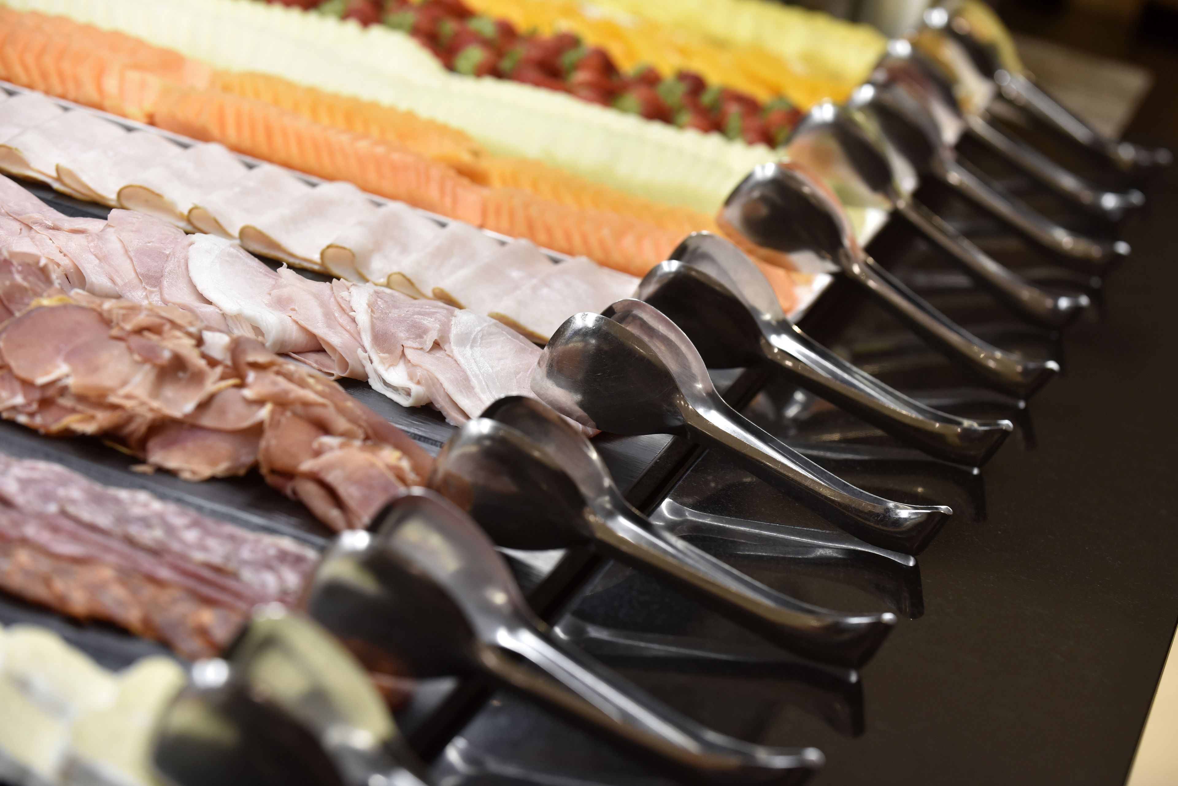 Daily buffet breakfast for a fee