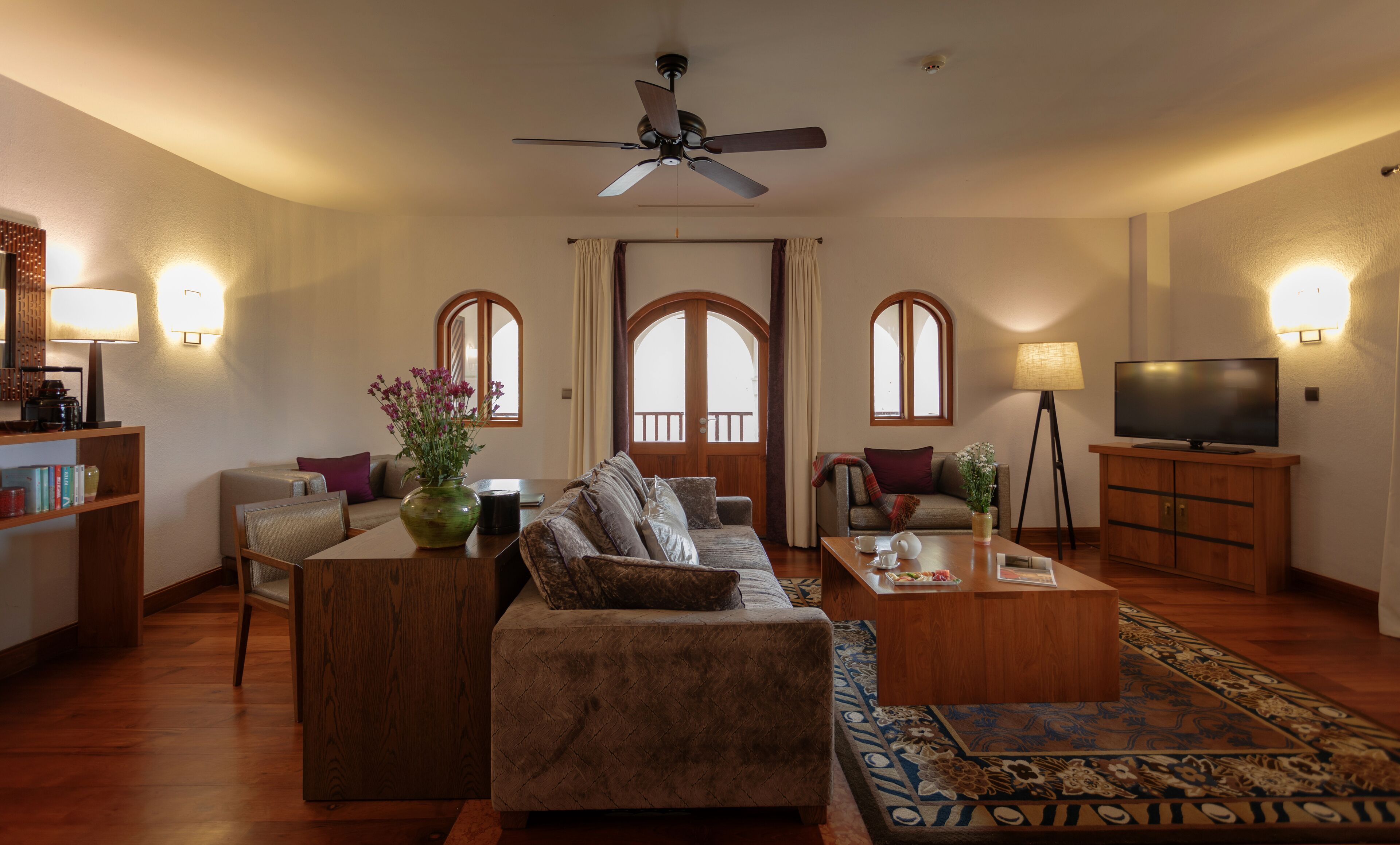 abbey suite | living area | 42-inch led tv with satellite channels, tv