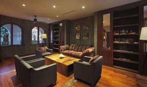 Business center - Sanctum Inle Resort (Nyaungshwe)