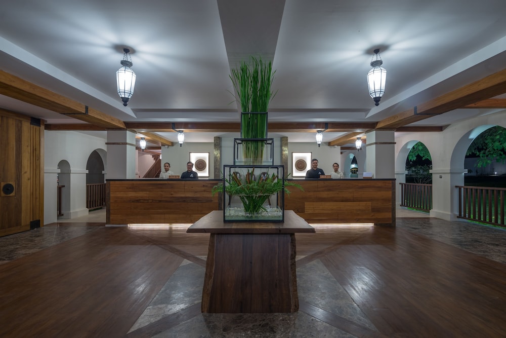 Sanctum Inle Resort by null