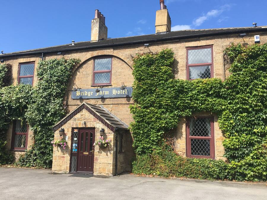 Majoituspaikan sisäänkäynti