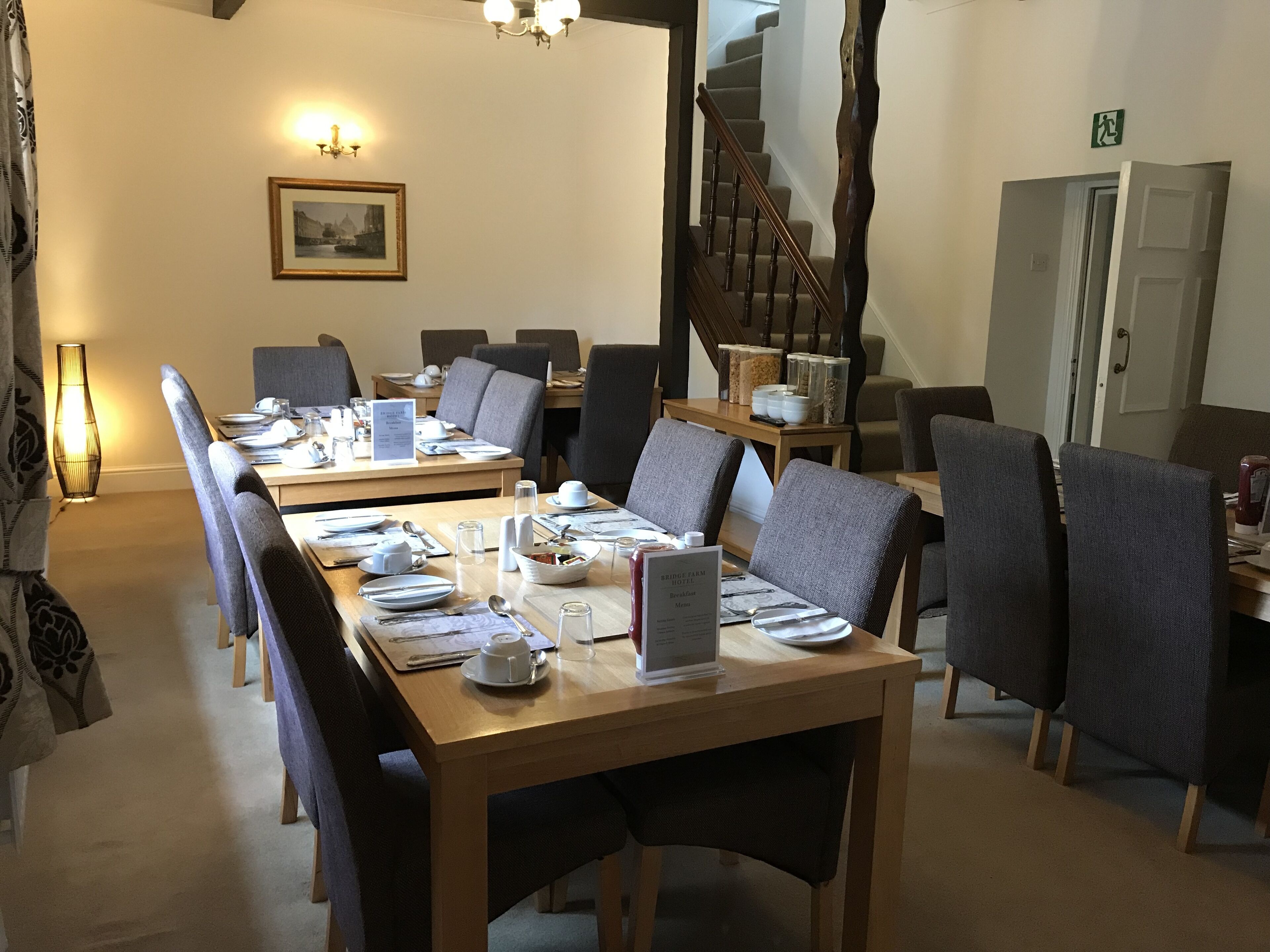 Desayuno completo gratuito