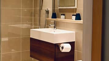 Suite, Ensuite | Bathroom