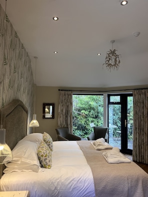 Suite, salle de bain attenante