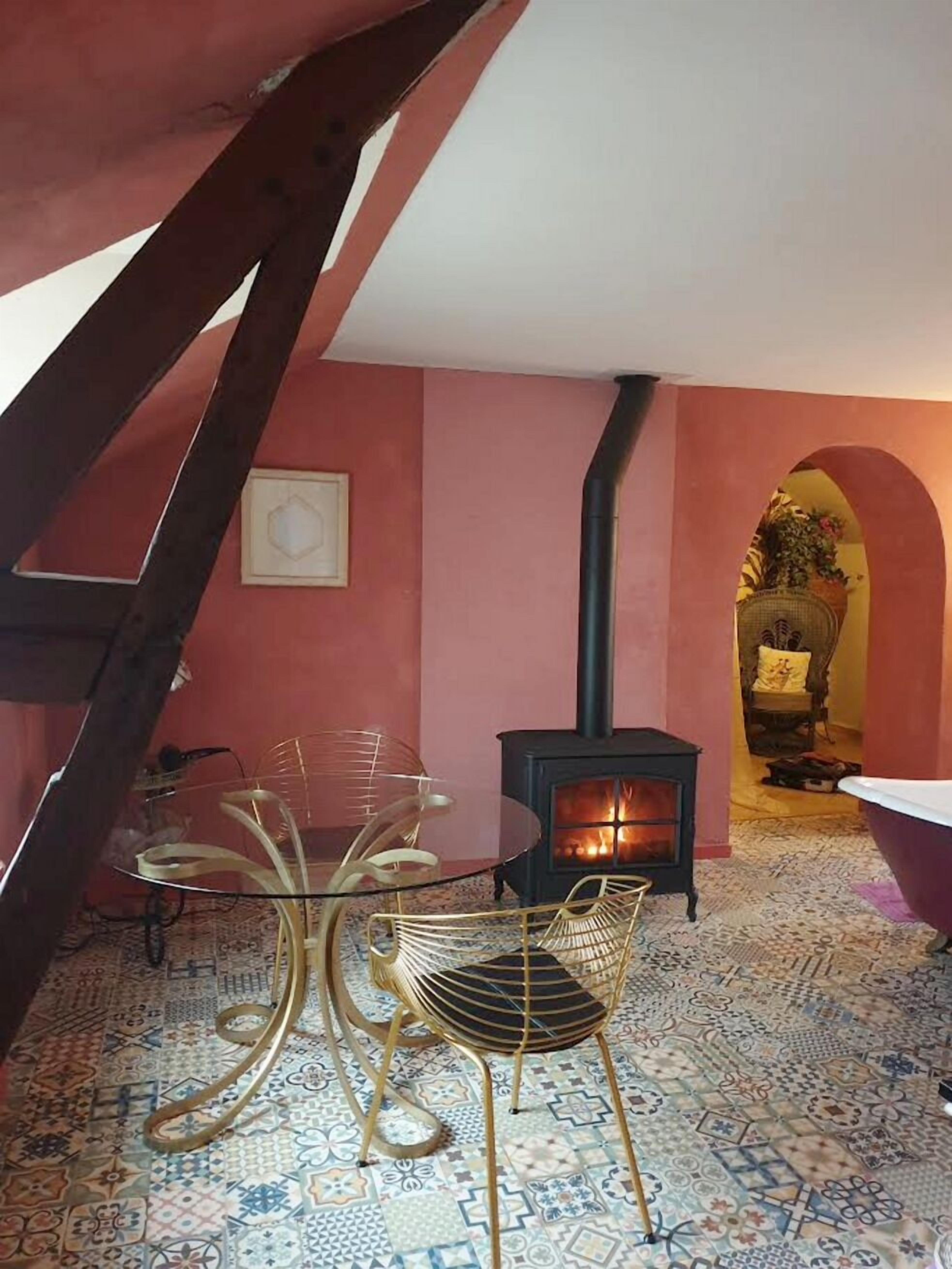 Suite Romantique, salle de bains attenante, vue jardin