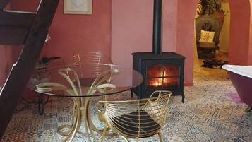 Romantische Suite, mit Bad, Gartenblick