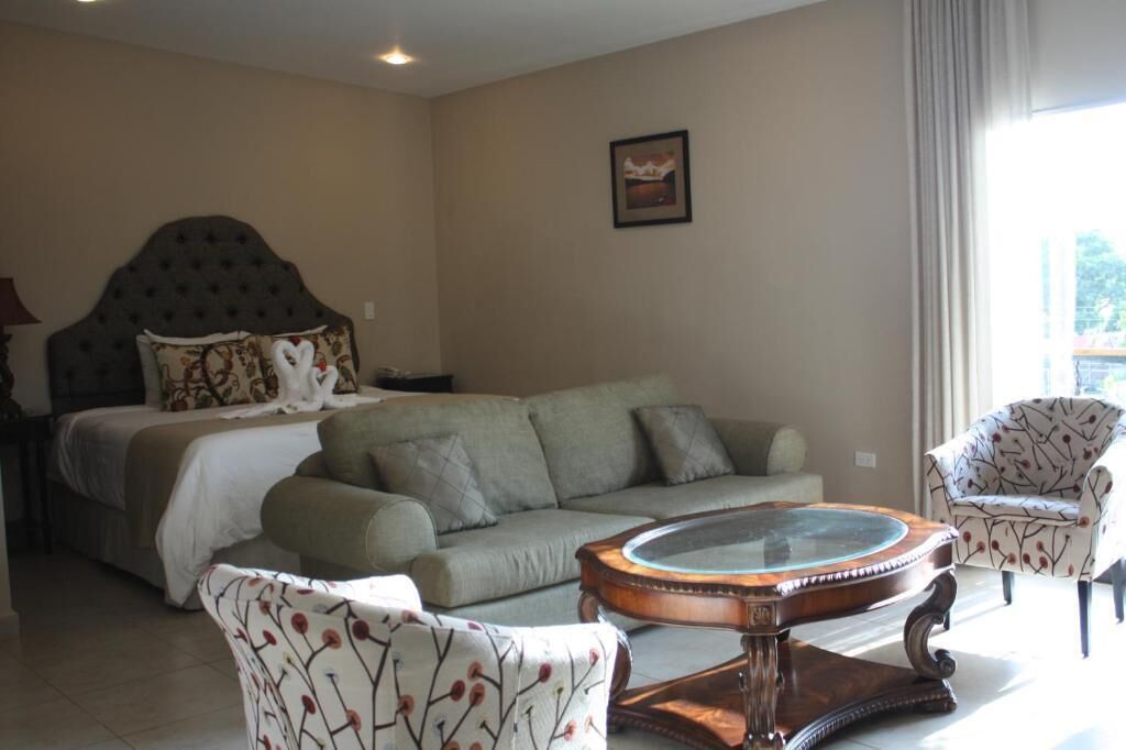 in-room safe, desk, laptop workspace, free wifi