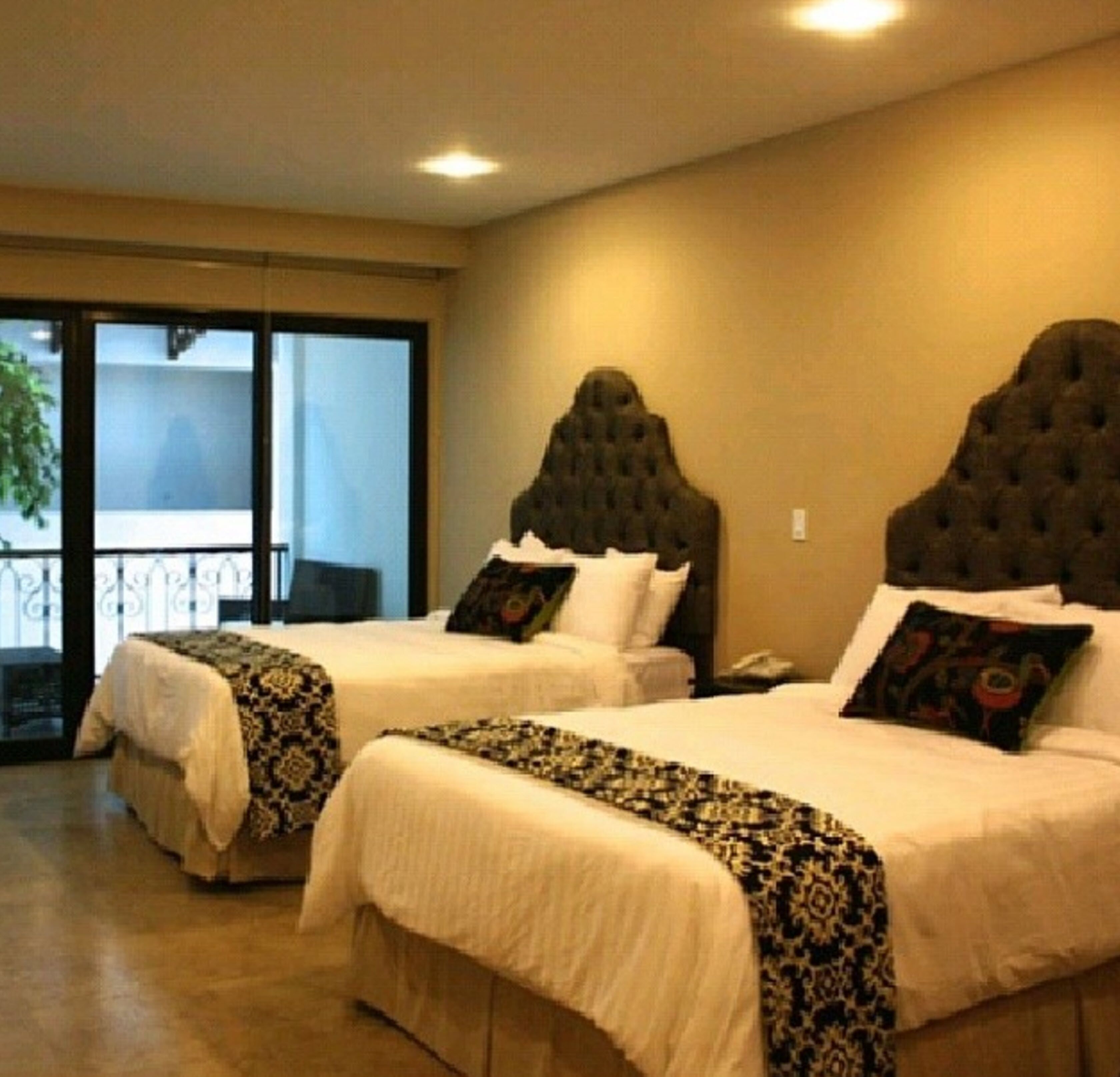 in-room safe, desk, laptop workspace, free wifi