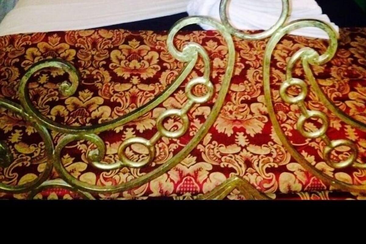 Standard Room, 1 Double Bed | Desk, cribs (free), rollaway beds (surcharge), WiFi (free)