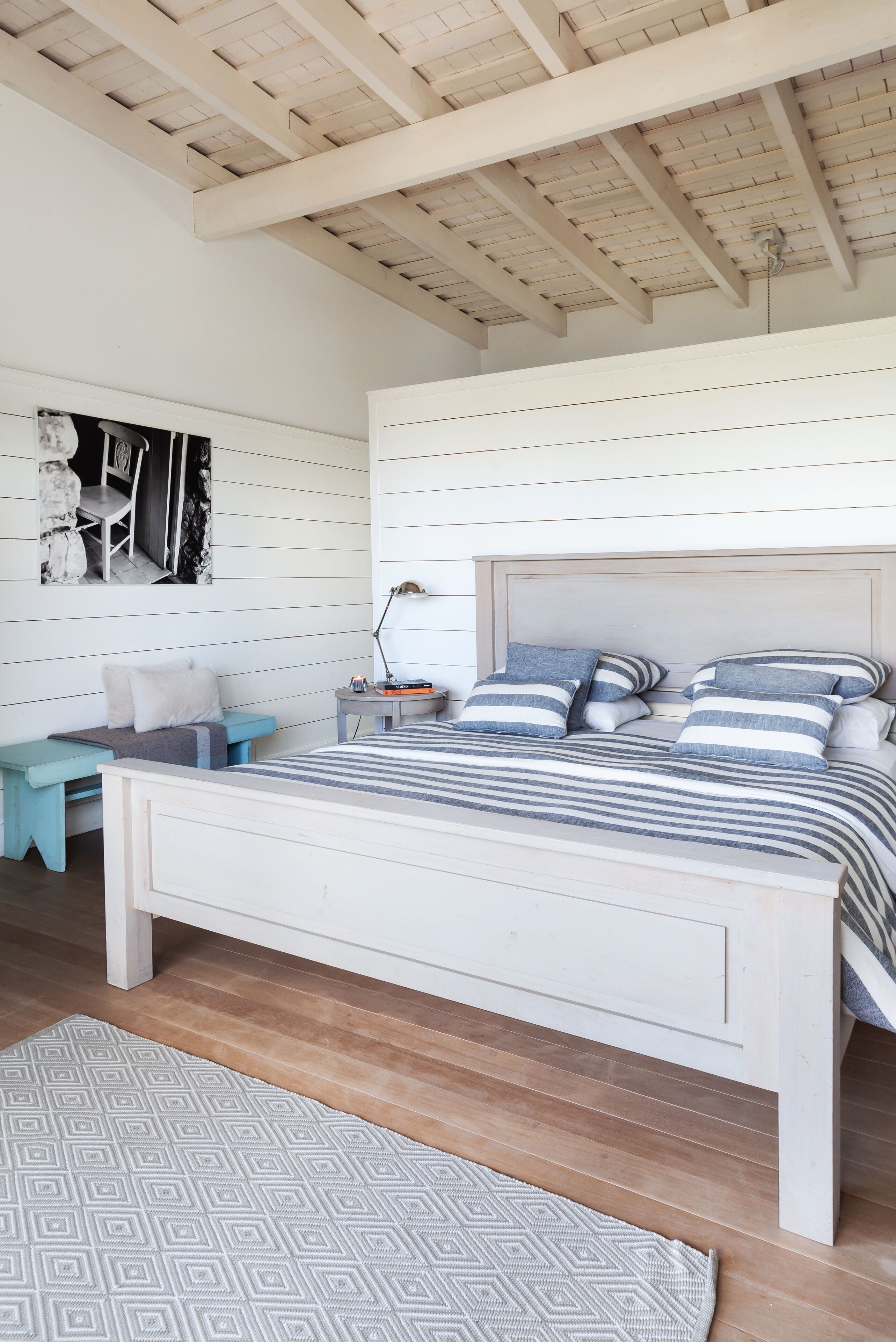 Minibar, coffre-fort, bureau, lit de bébé (gratuit)