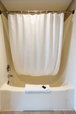 Room, 2 Queen Beds, Accessible, Microwave | Bathroom shower