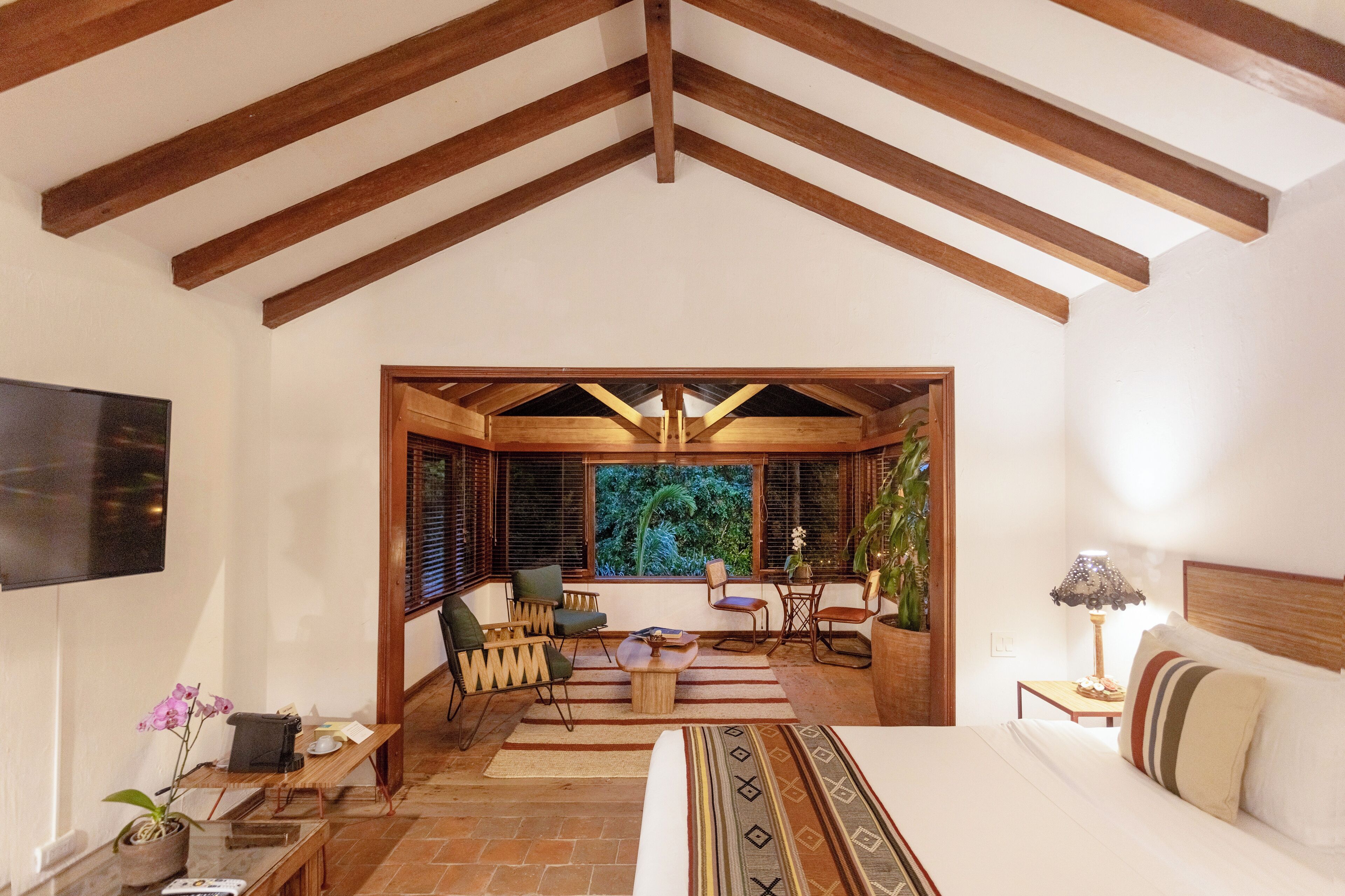 suite | 1 bedroom, premium bedding, down duvets, minibar