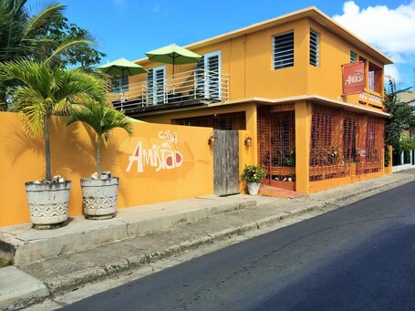 Casa de Amistad - Image 3
