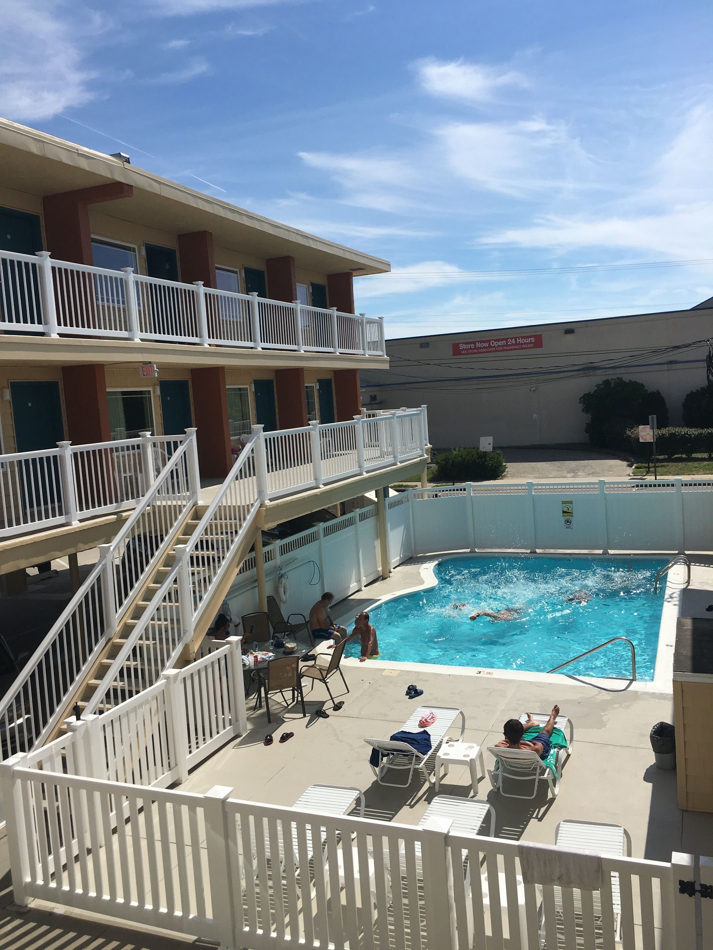 Photo - Seahorse Inn