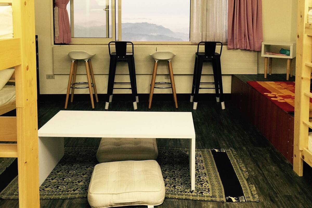 Shared Dormitory, Women only, Sea View