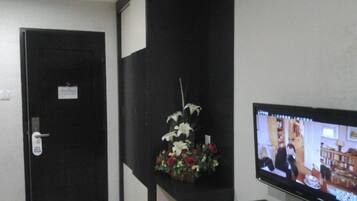Standard Room, No Windows | Desk, rollaway beds, free WiFi