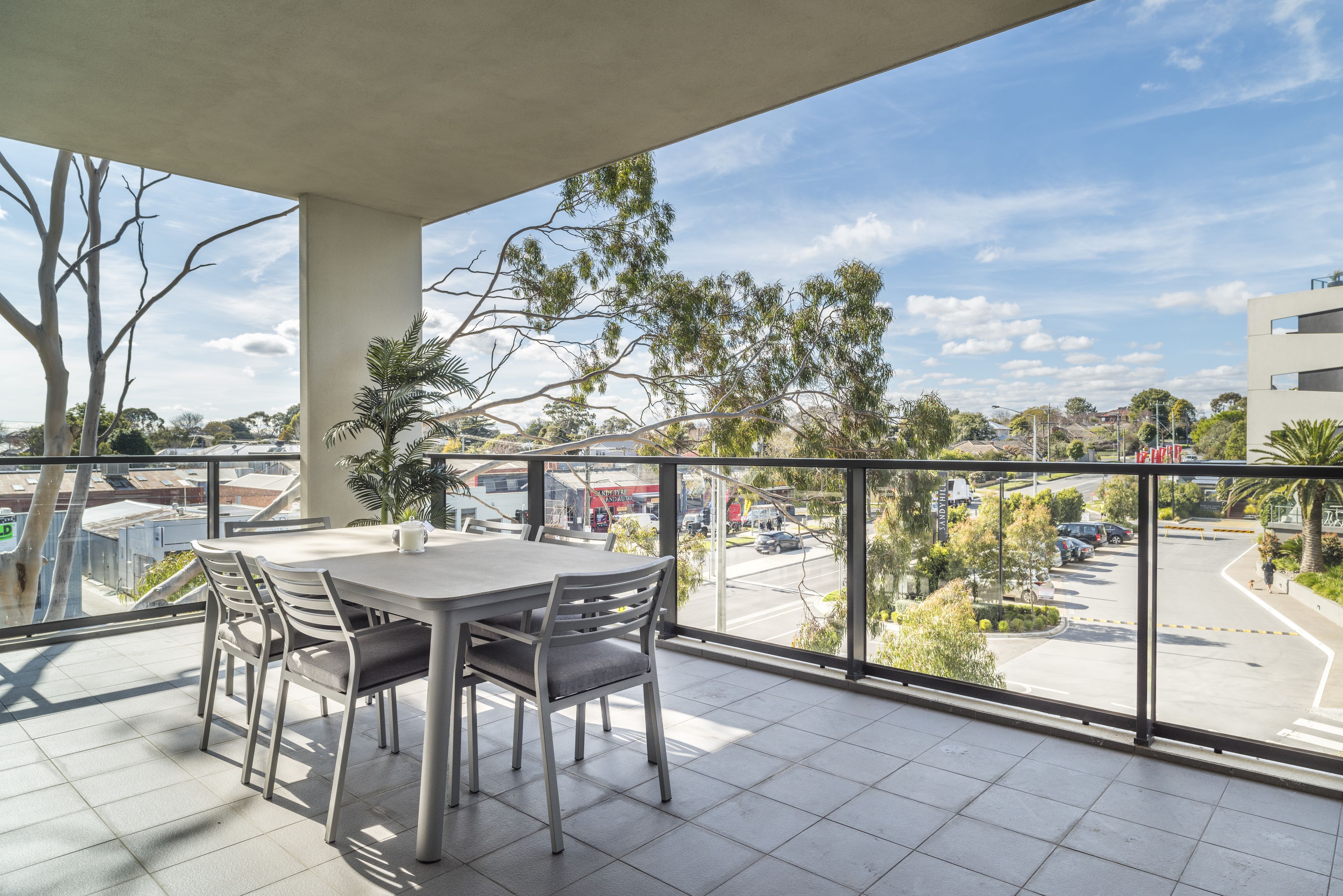 two bedroom terrace apartment | terrace/patio