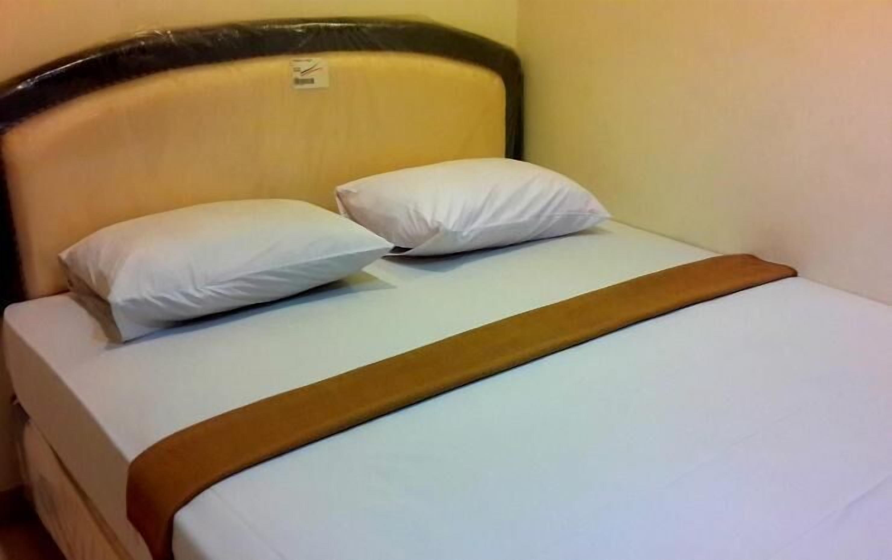 1 bedroom, desk, free wifi