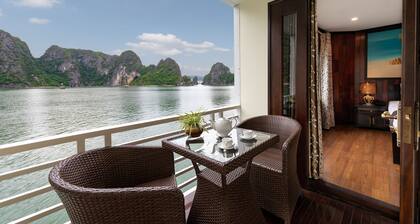 Huong Hai Sealife Cruise