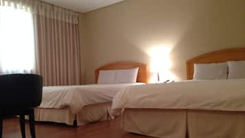 Free WiFi, bed sheets