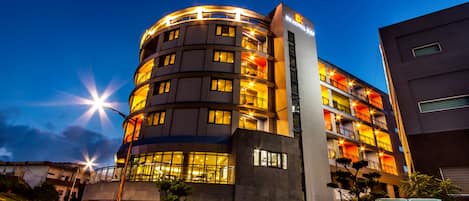 Front of property – evening/night