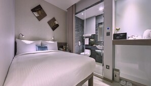 Minibar, két bảo mật tại phòng, truy cập Internet không dây