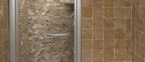 Chambre Double (TORREGRANDE) | Salle de bain