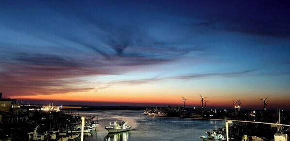 Fishing - Zamong Hotel (Jeju City)