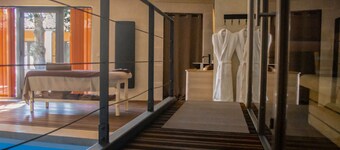 Hôtel Les Sables d'Ocre & SPA