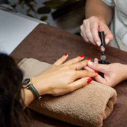 Couples treatment room(s), sauna, body treatments, body wraps