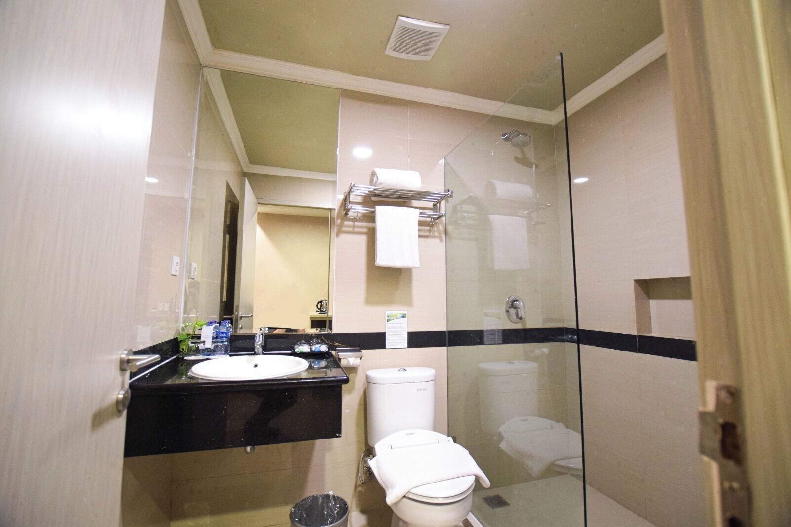 Foto - Grand Paragon Hotel