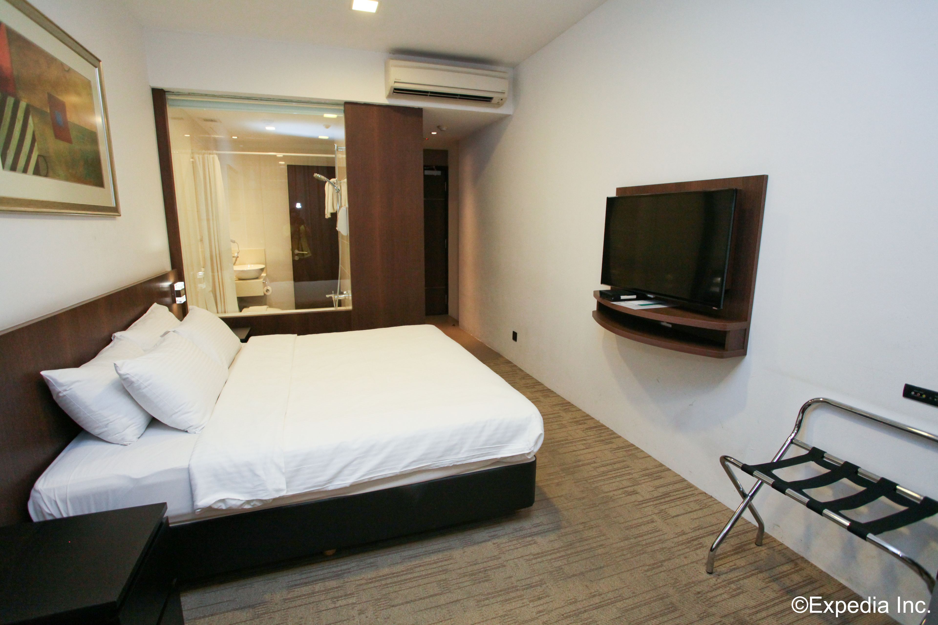 Superior Room | In-room safe, desk, free WiFi