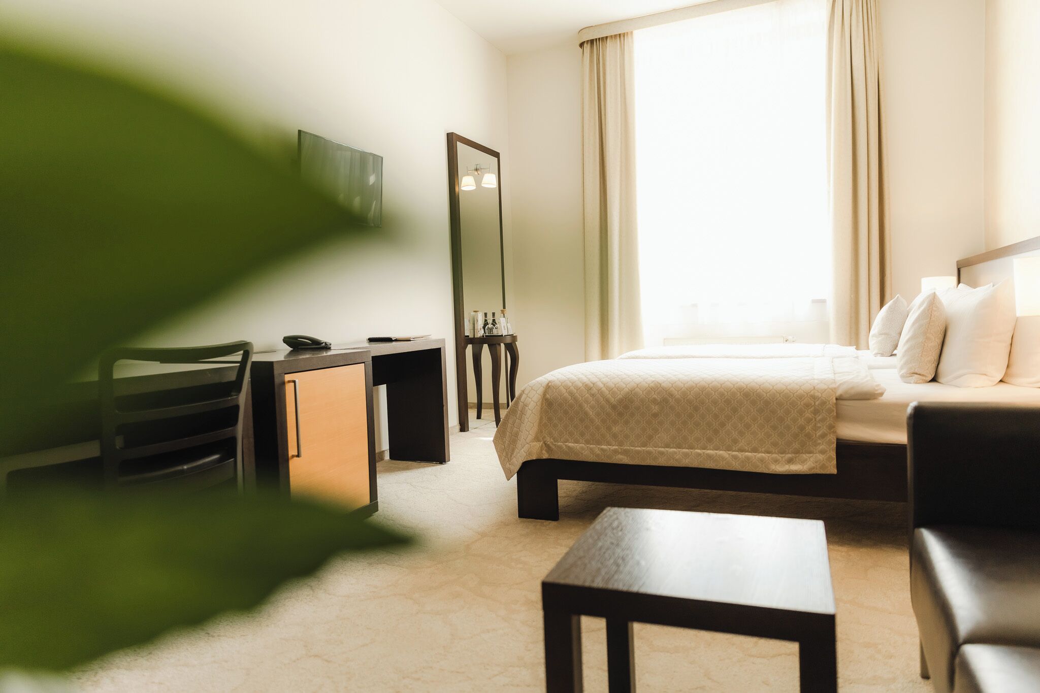 executive twin room | hypo-allergenic bedding, minibar, in-room safe, desk