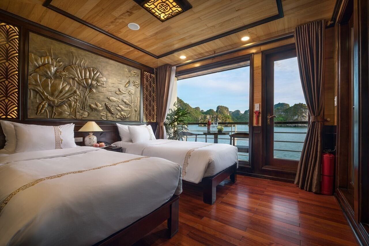 Quarto casal ou duplo sênior, sacada, vista para o mar | Roupas de cama antialérgicas, frigobar, cofres nos quartos