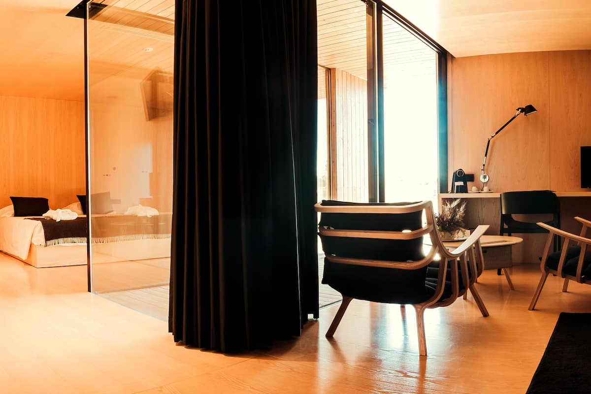 1 Schlafzimmer, Minibar, Zimmersafe, Schreibtisch