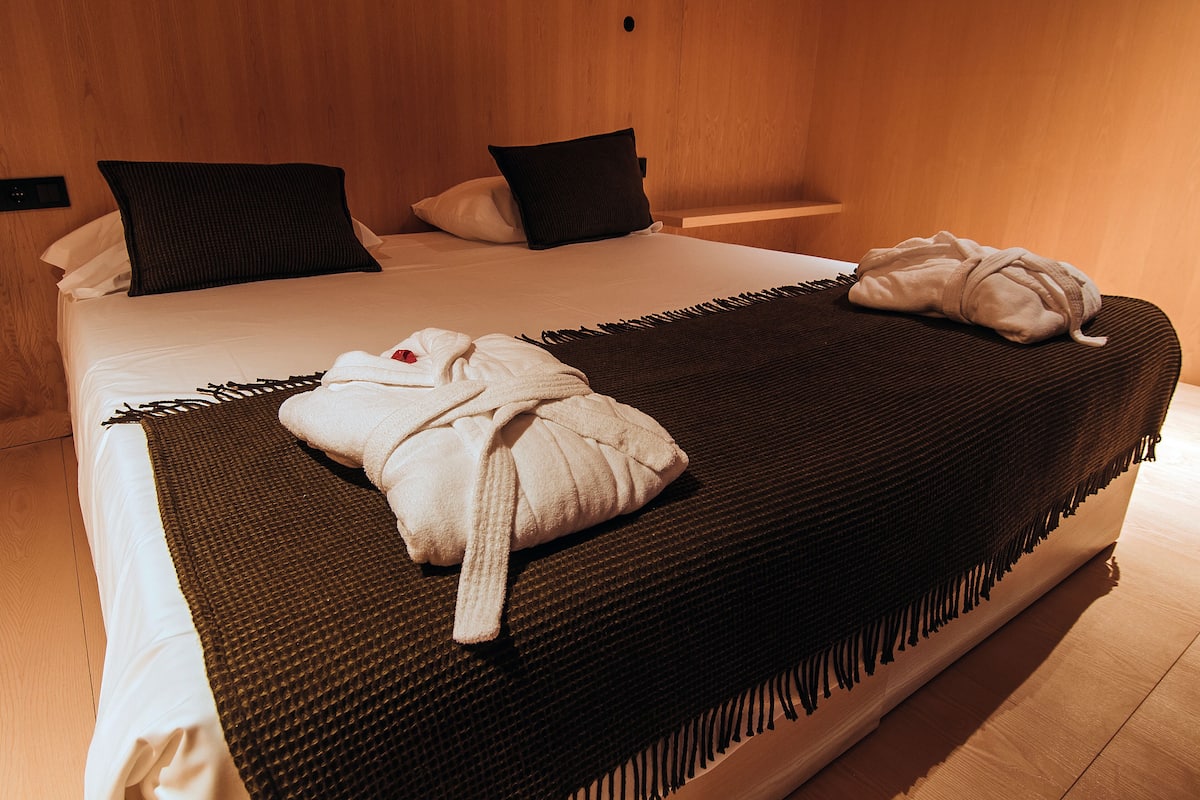 1 bedroom, minibar, in-room safe, desk