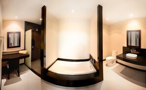 Bathroom - Saiyuan Estate by TropicLook (Rawai)