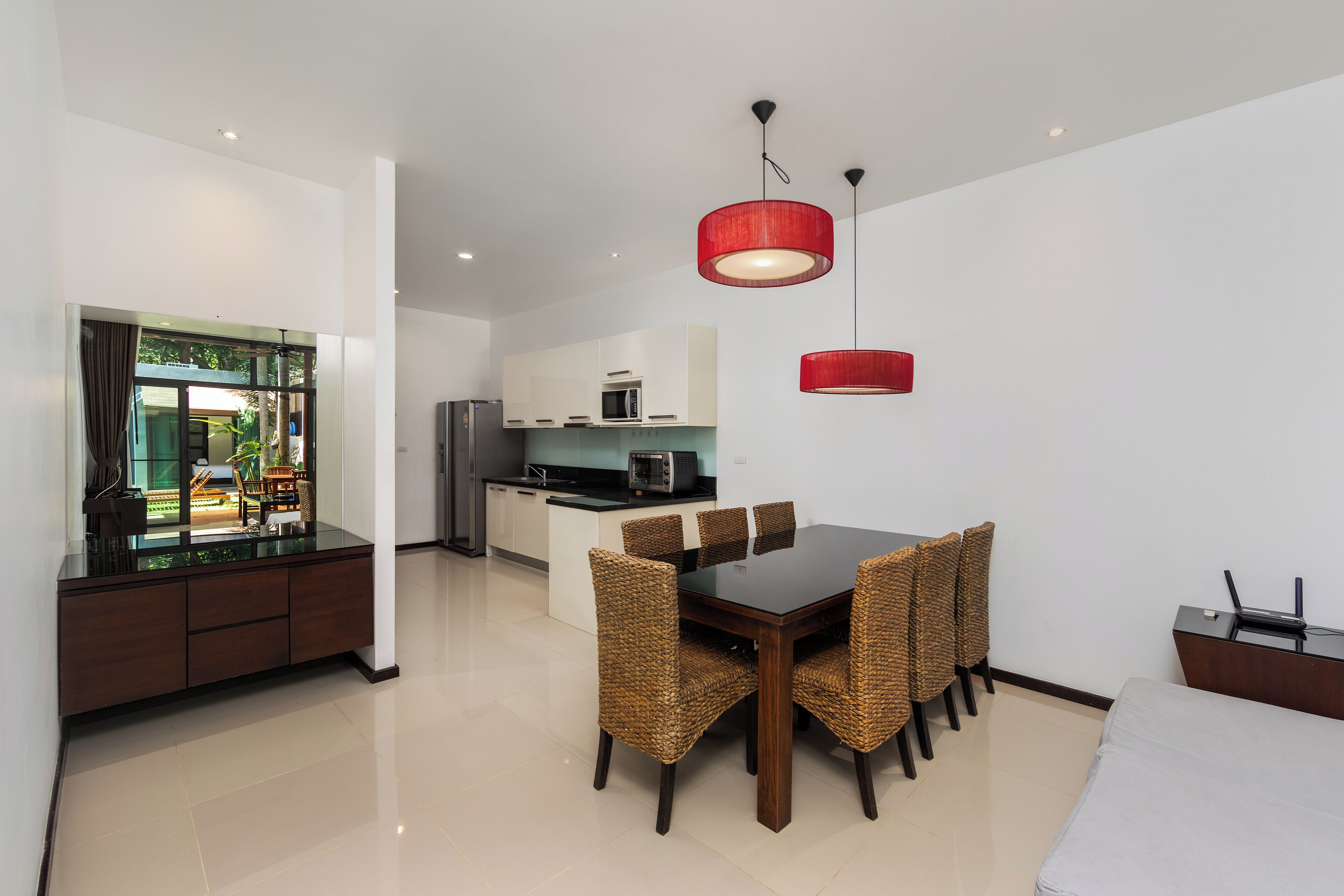 เอ็กซ์คลูซีฟวิลล่า, 3 ห้องนอน, สระว่ายน้ำส่วนตัว, วิวสระว่ายน้ำ | บริเวณนั่งเล่น | ทีวีจอพลาสมา, เครื่องเล่นดีวีดี