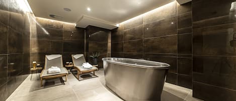 Sauna, steam room, hot stone massages, sports massages, body scrubs