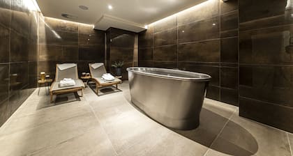 Wellness Hotel Pivovar Monopol