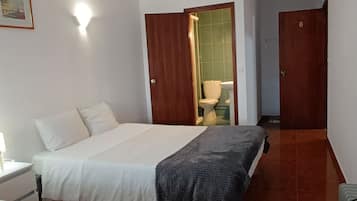 Kolmen hengen huone | VauvansÀngyt, vuodevaatteet